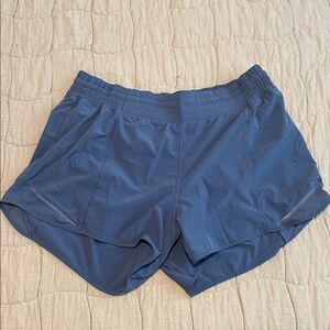 Lululemon Hotty Hot High-Rise Lined Short 3.5"